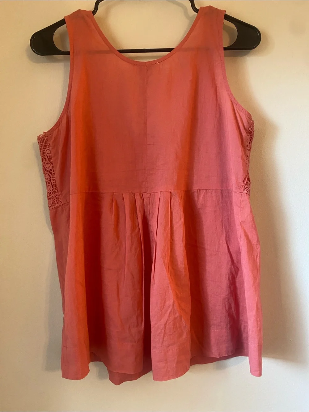 LOFT Coral Crochet-Trim Sleeveless Camisole
